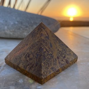 golden-coquina-jasper-pyramid-size-medium-pyramids-spirit-magicka-shoppe-triangle-wood-378_900x